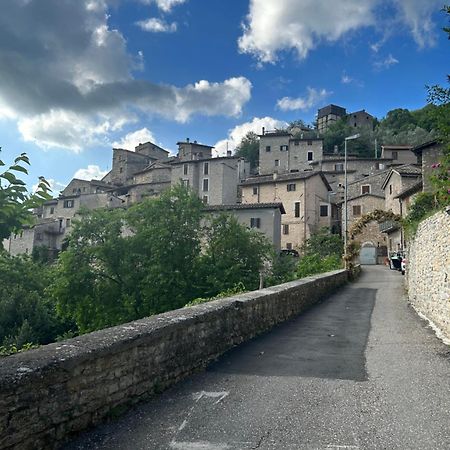 Casa Belvedere A Valle San Martino Di Spoleto Bagian luar foto