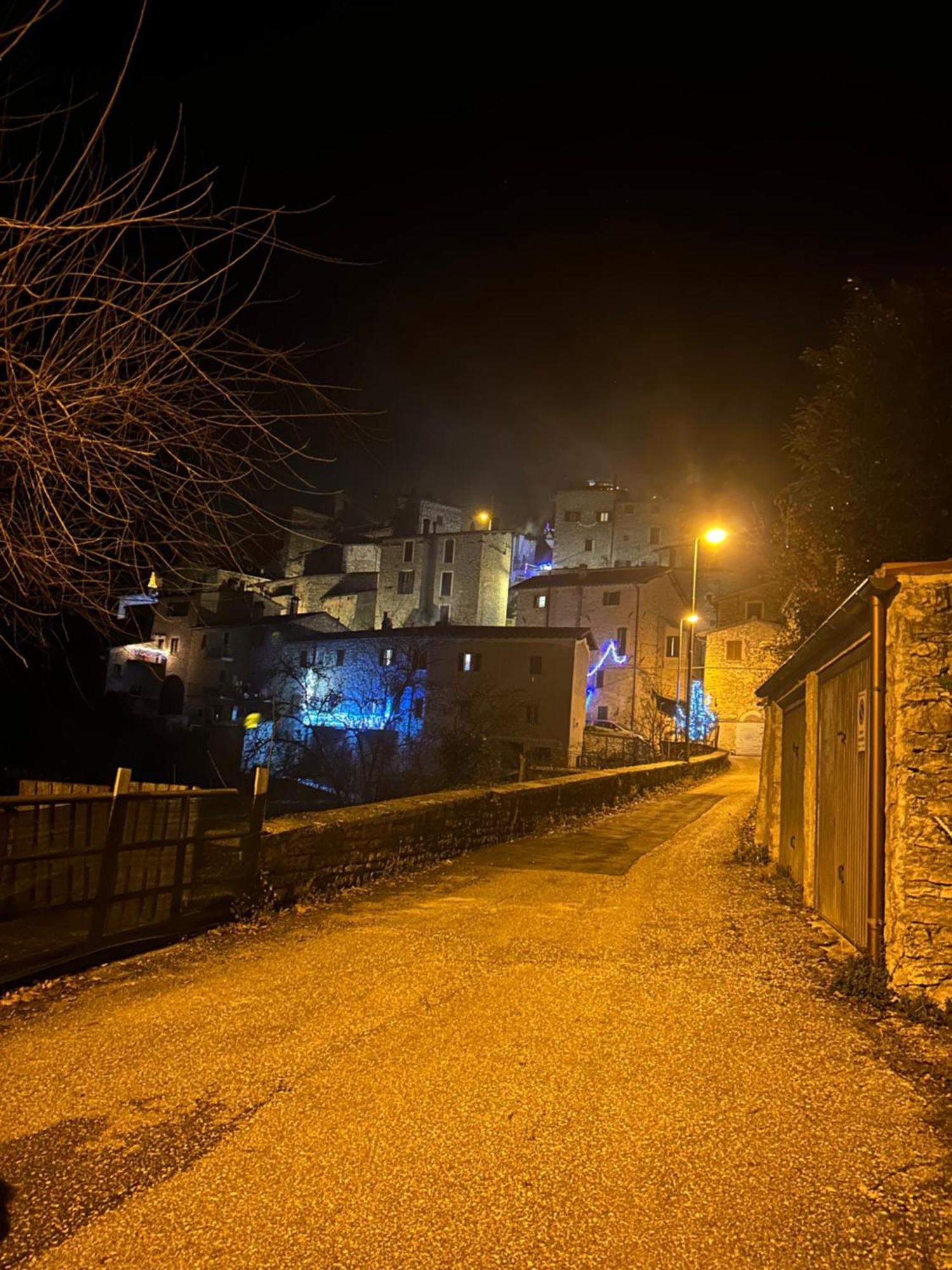 Casa Belvedere A Valle San Martino Di Spoleto Bagian luar foto
