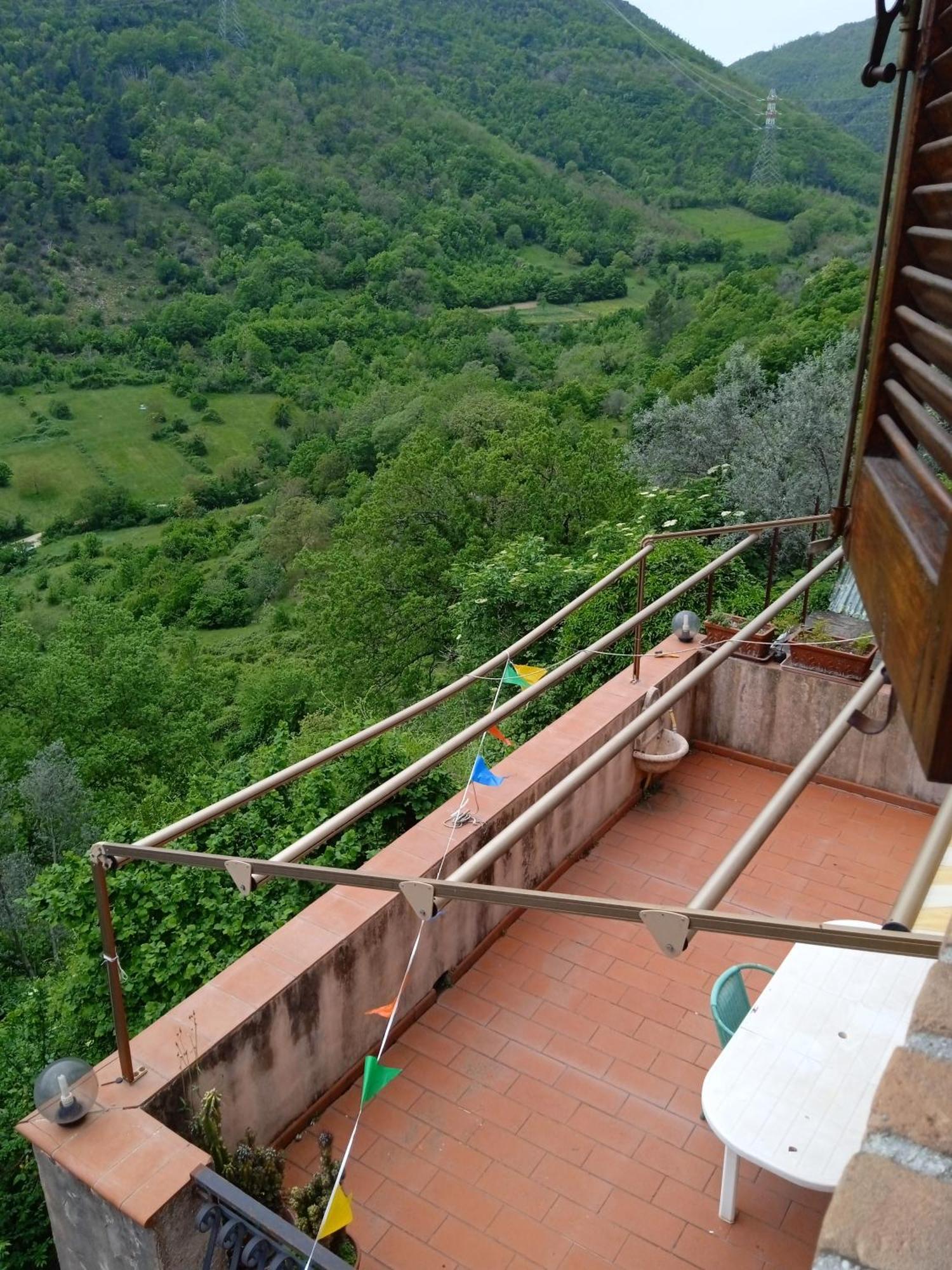 Casa Belvedere A Valle San Martino Di Spoleto Bagian luar foto