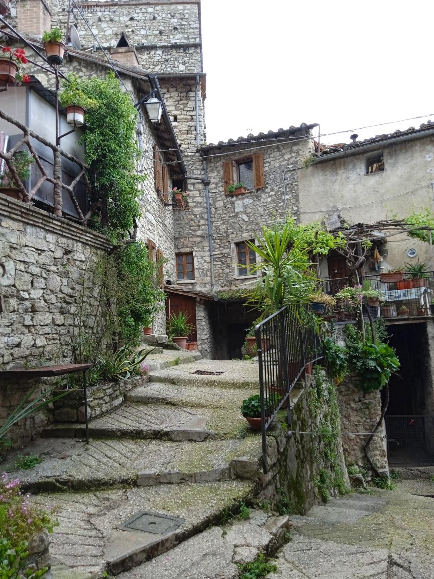 Casa Belvedere A Valle San Martino Di Spoleto Bagian luar foto