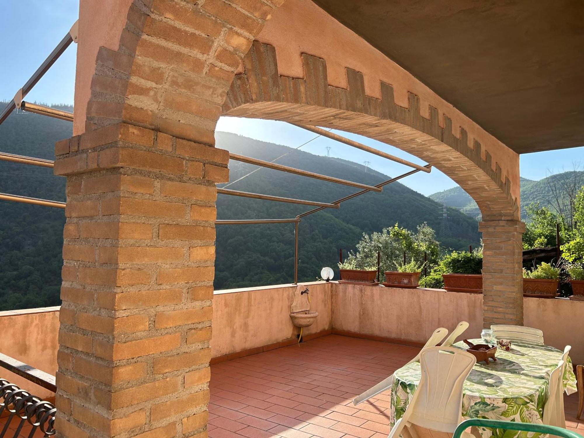 Casa Belvedere A Valle San Martino Di Spoleto Bagian luar foto